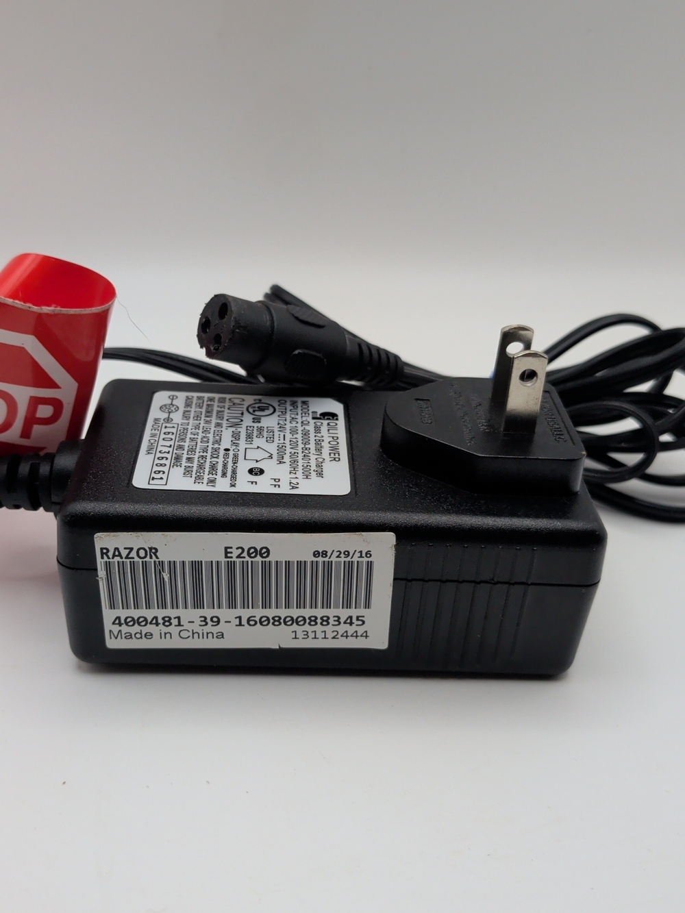 Razor E200 Black and White Charger/Power Adapter